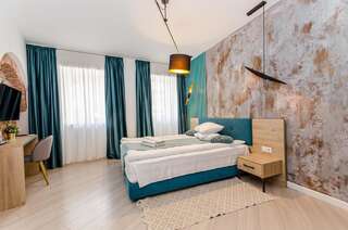 Отель Lumiere House Sibiu Сибиу Улучшенный номер с кроватью размера «king-size»-6